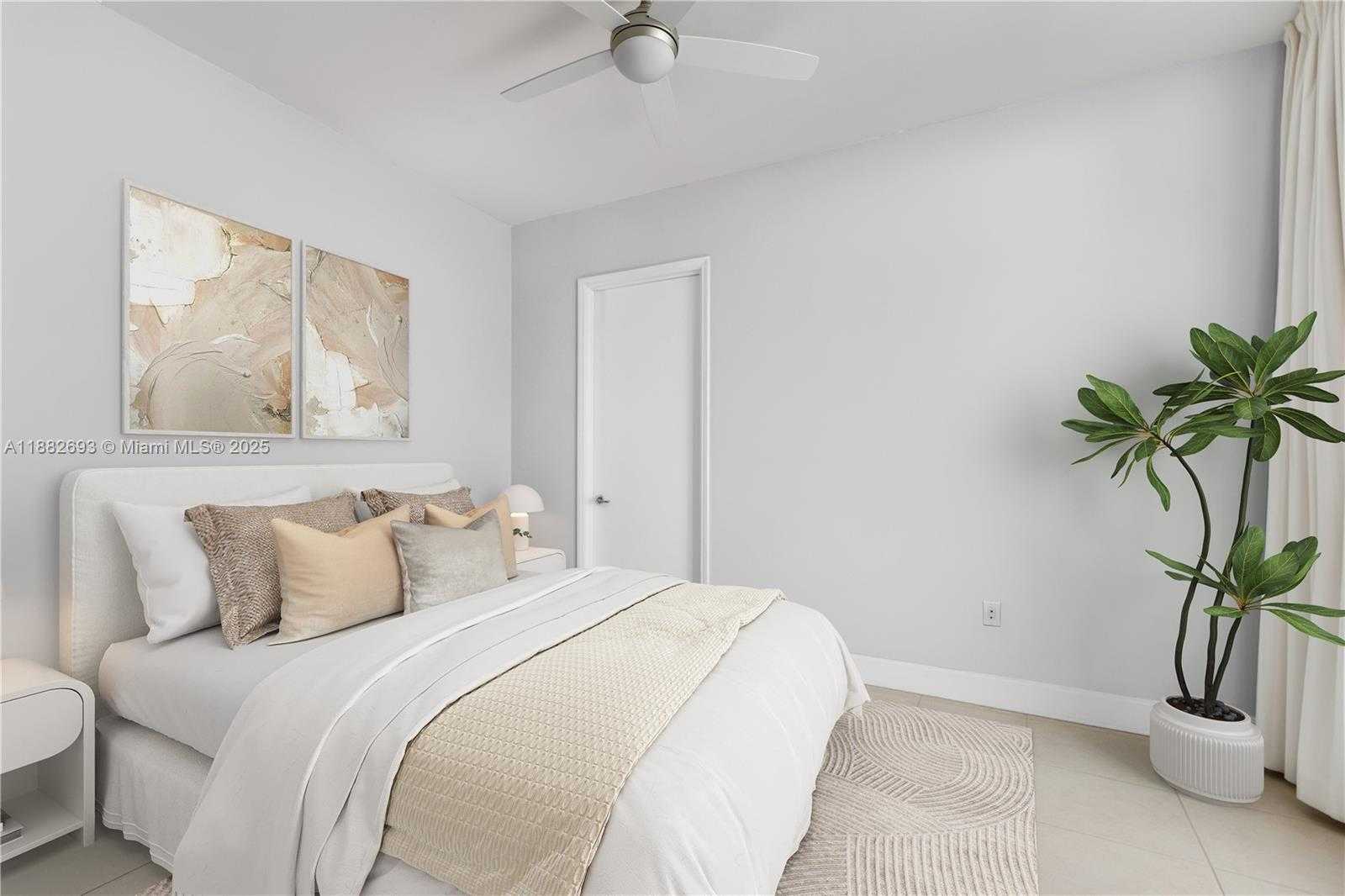 Small Image of 5959 COLLINS AVE #701, Miami Beach Number 14