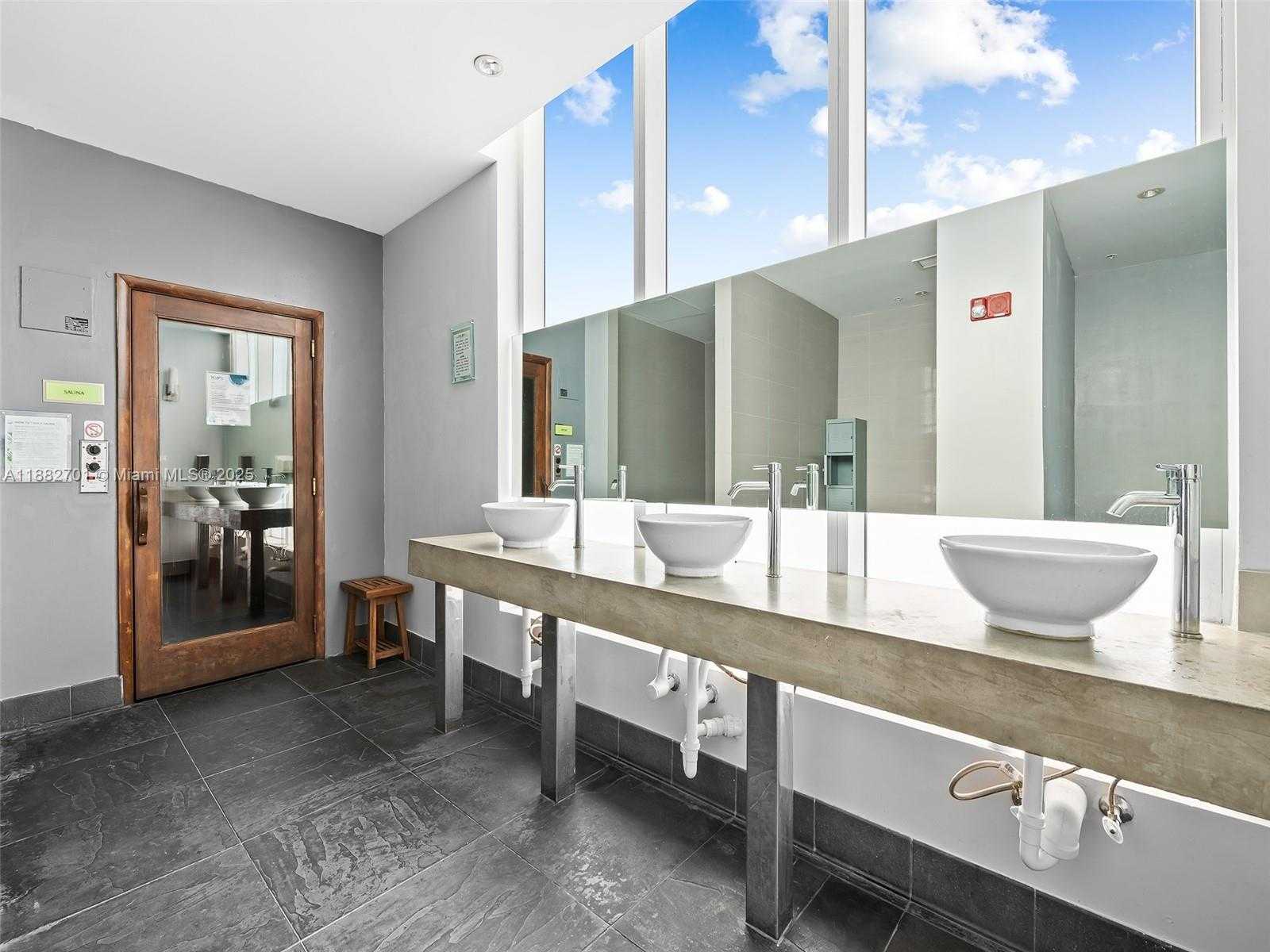 Small Image of 133 NORTH EAST 2ND AVE #3106, Miami Number 16