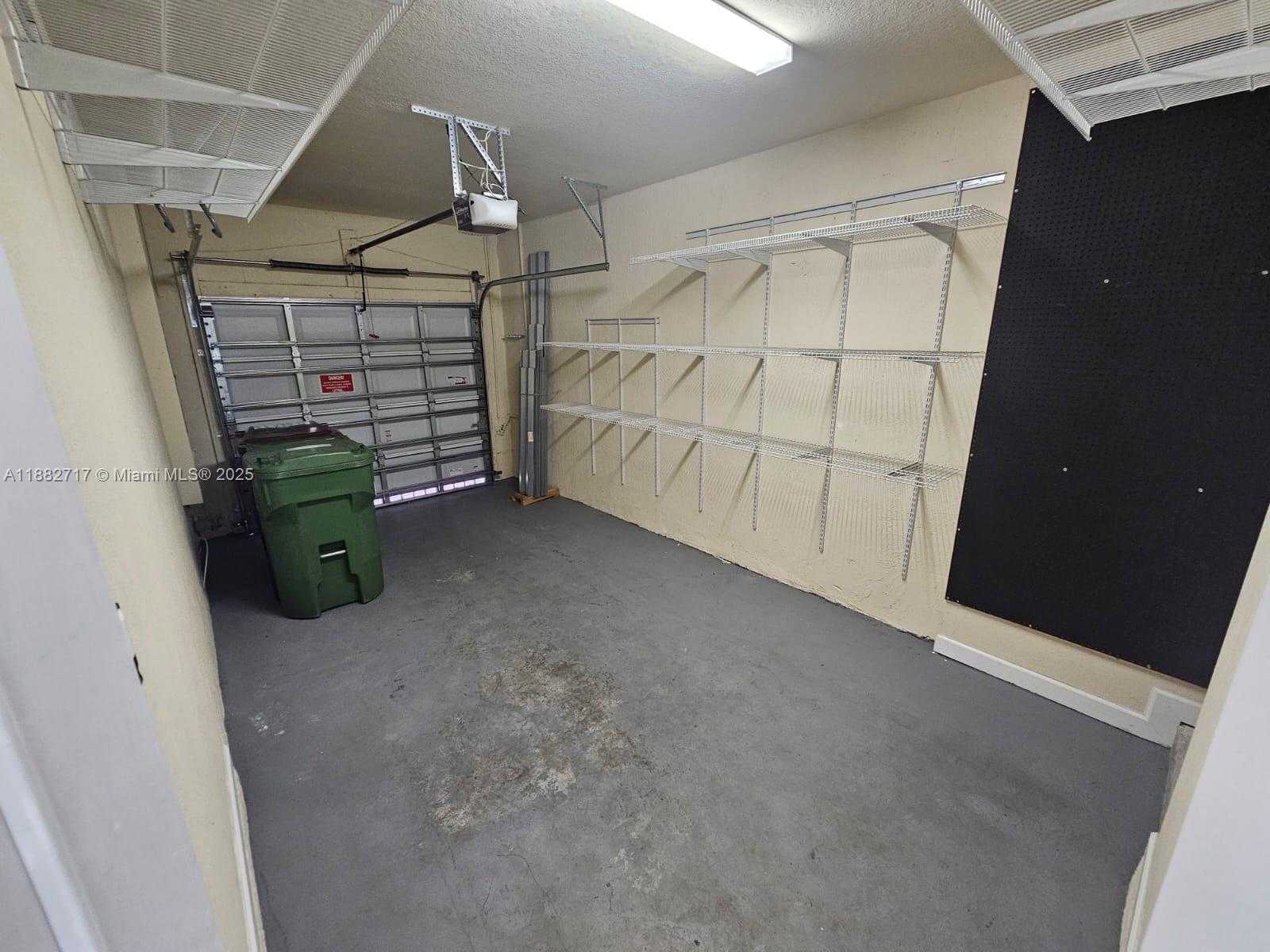 Small Image of 3387 WEST 90TH ST, Hialeah Number 6