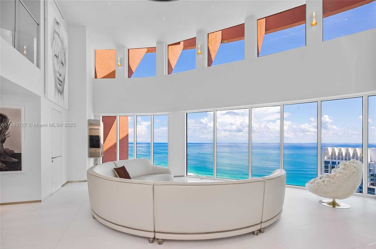 Small Image of 300 SOUTH POINTE DR #PH-5, Miami Beach Number 19