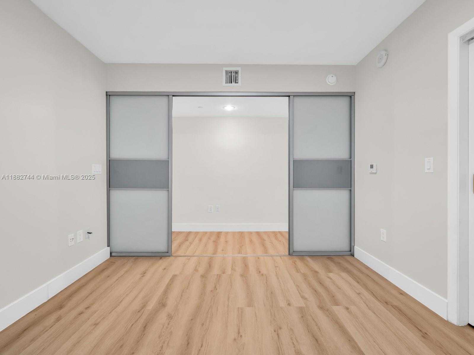 Small Image of 1830 SOUTH OCEAN DR #4312, Hallandale Beach Number 15