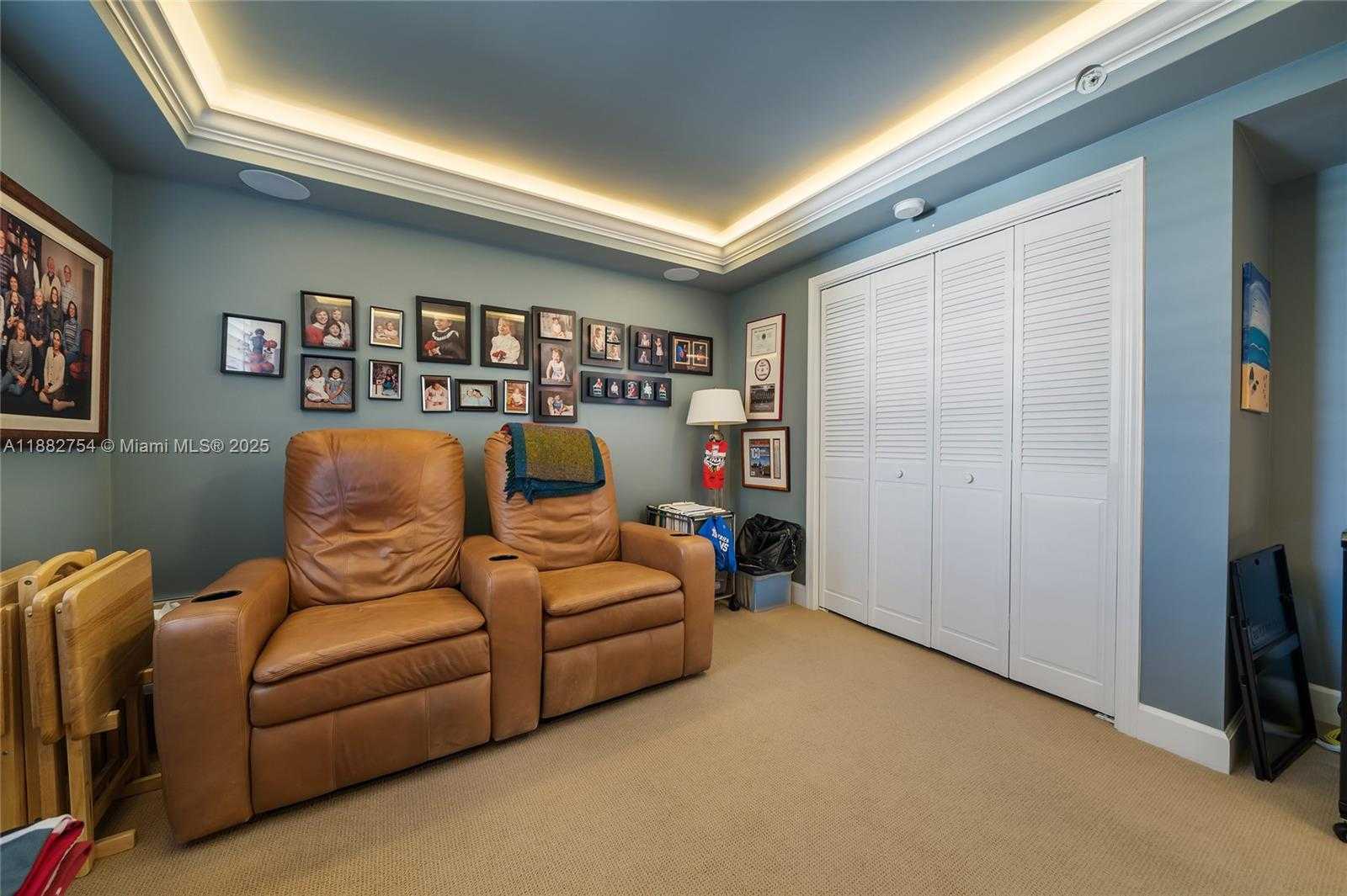 Small Image of 200 BEACH RD #202, Tequesta Number 25