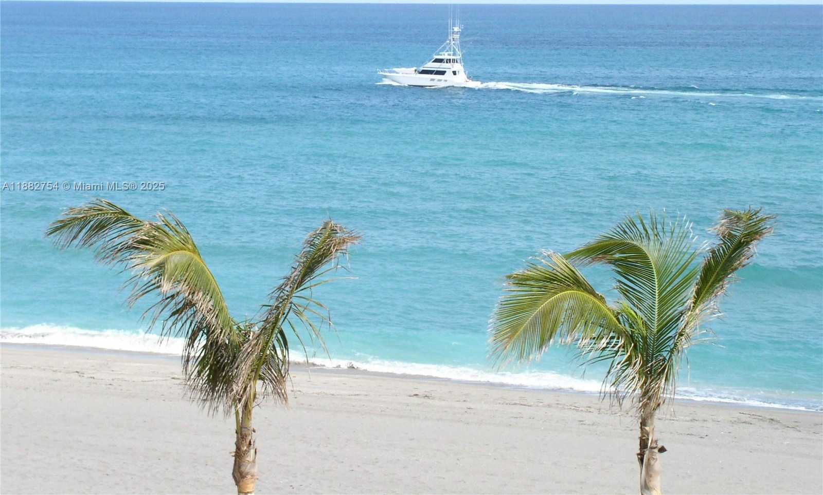 Small Image of 200 BEACH RD #202, Tequesta Number 3