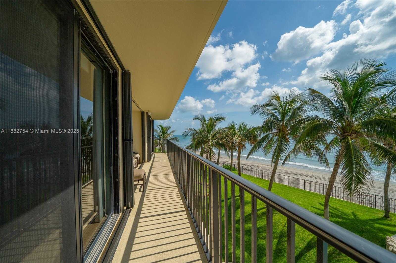 Small Image of 200 BEACH RD #202, Tequesta Number 35
