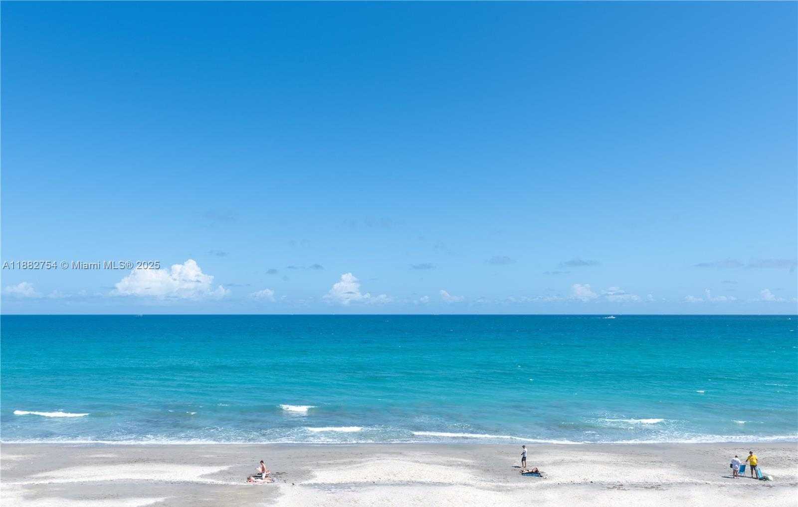 Small Image of 200 BEACH RD #202, Tequesta Number 4