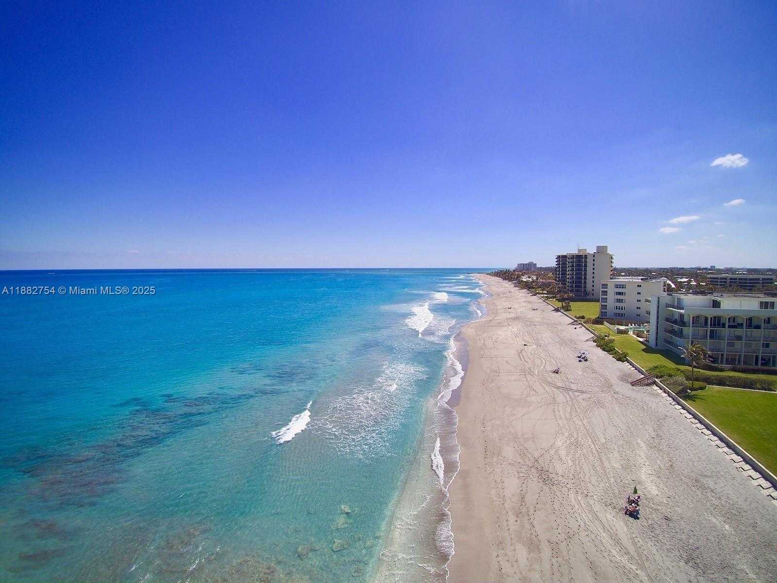 Small Image of 200 BEACH RD #202, Tequesta Number 5