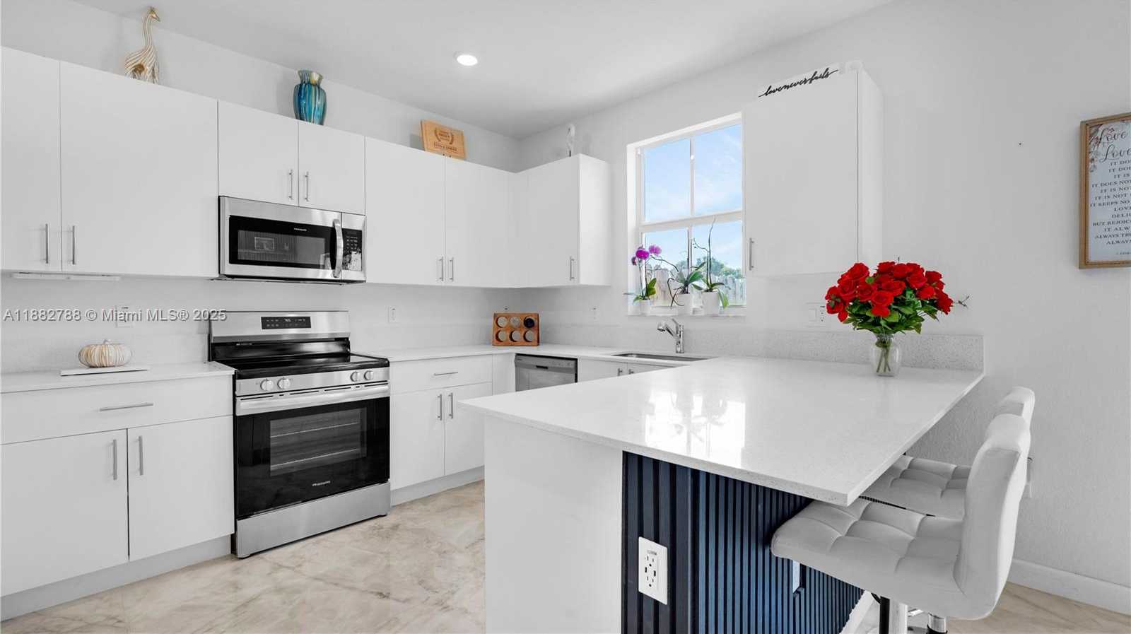 Small Image of 11968 NORTH WEST 46TH ST, Coral Springs Number 17