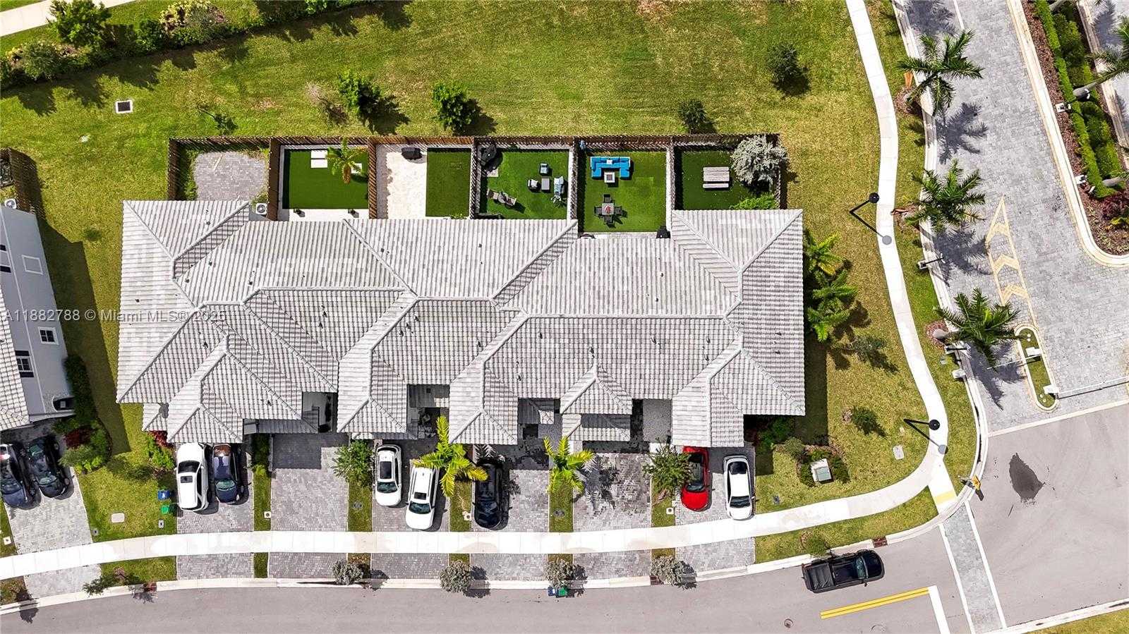Small Image of 11968 NORTH WEST 46TH ST, Coral Springs Number 5