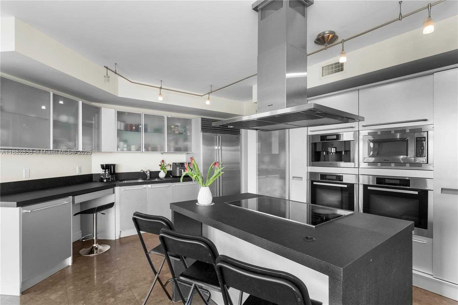 Small Image of 18201 COLLINS AVE #5301, Sunny Isles Beach Number 17