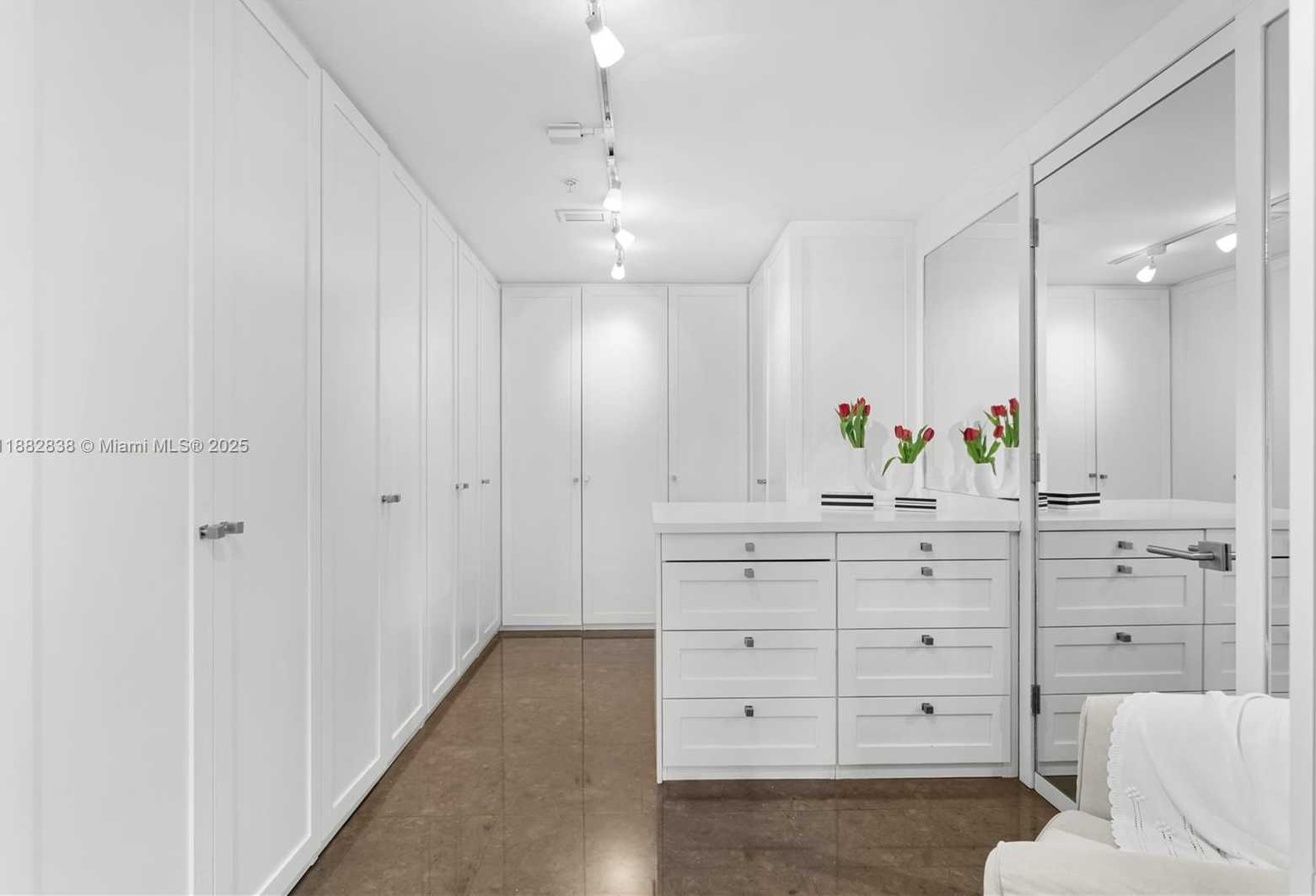 Small Image of 18201 COLLINS AVE #5301, Sunny Isles Beach Number 27