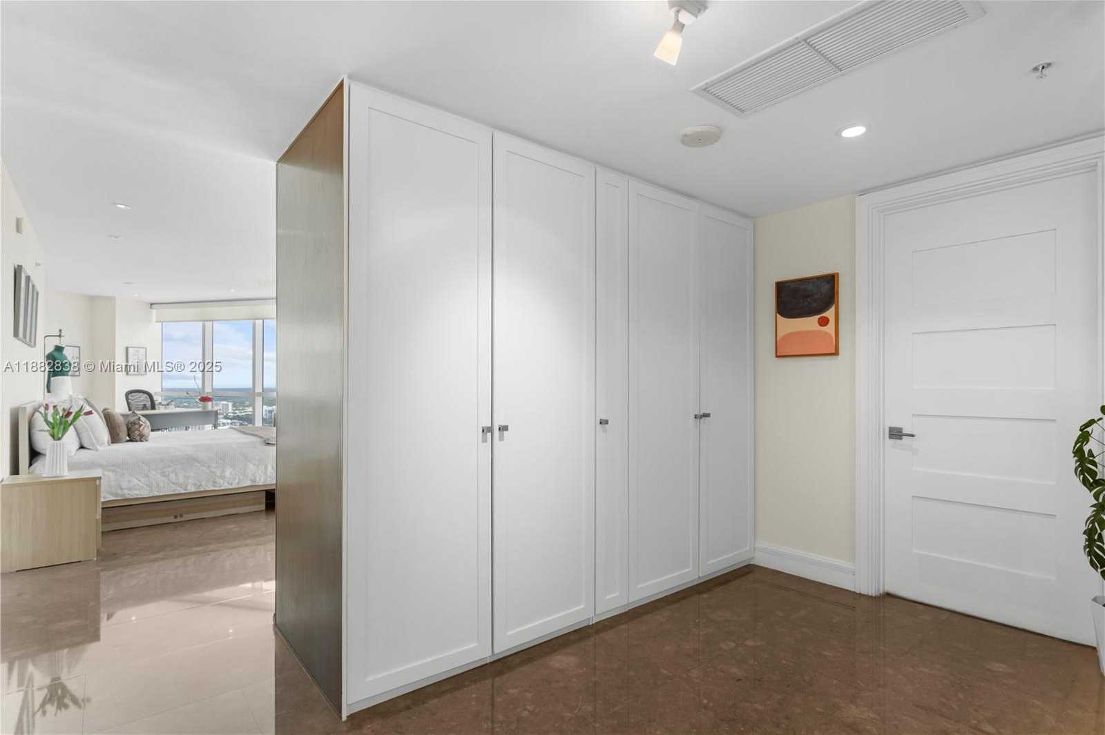 Small Image of 18201 COLLINS AVE #5301, Sunny Isles Beach Number 29