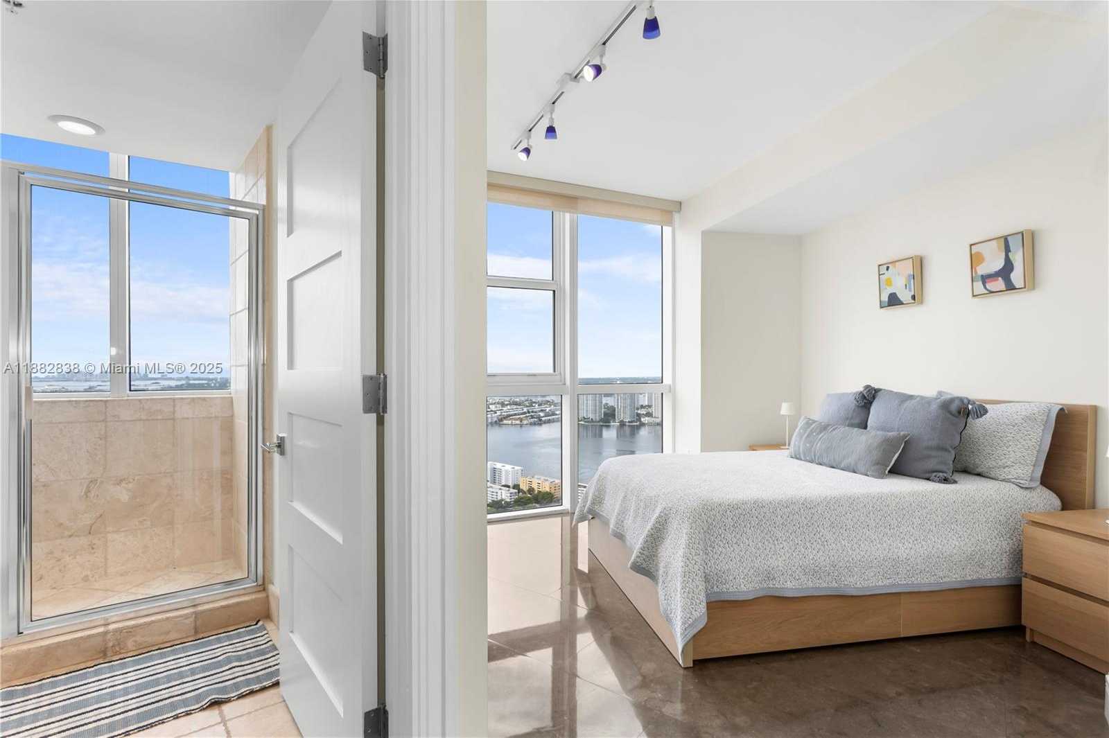 Small Image of 18201 COLLINS AVE #5301, Sunny Isles Beach Number 37