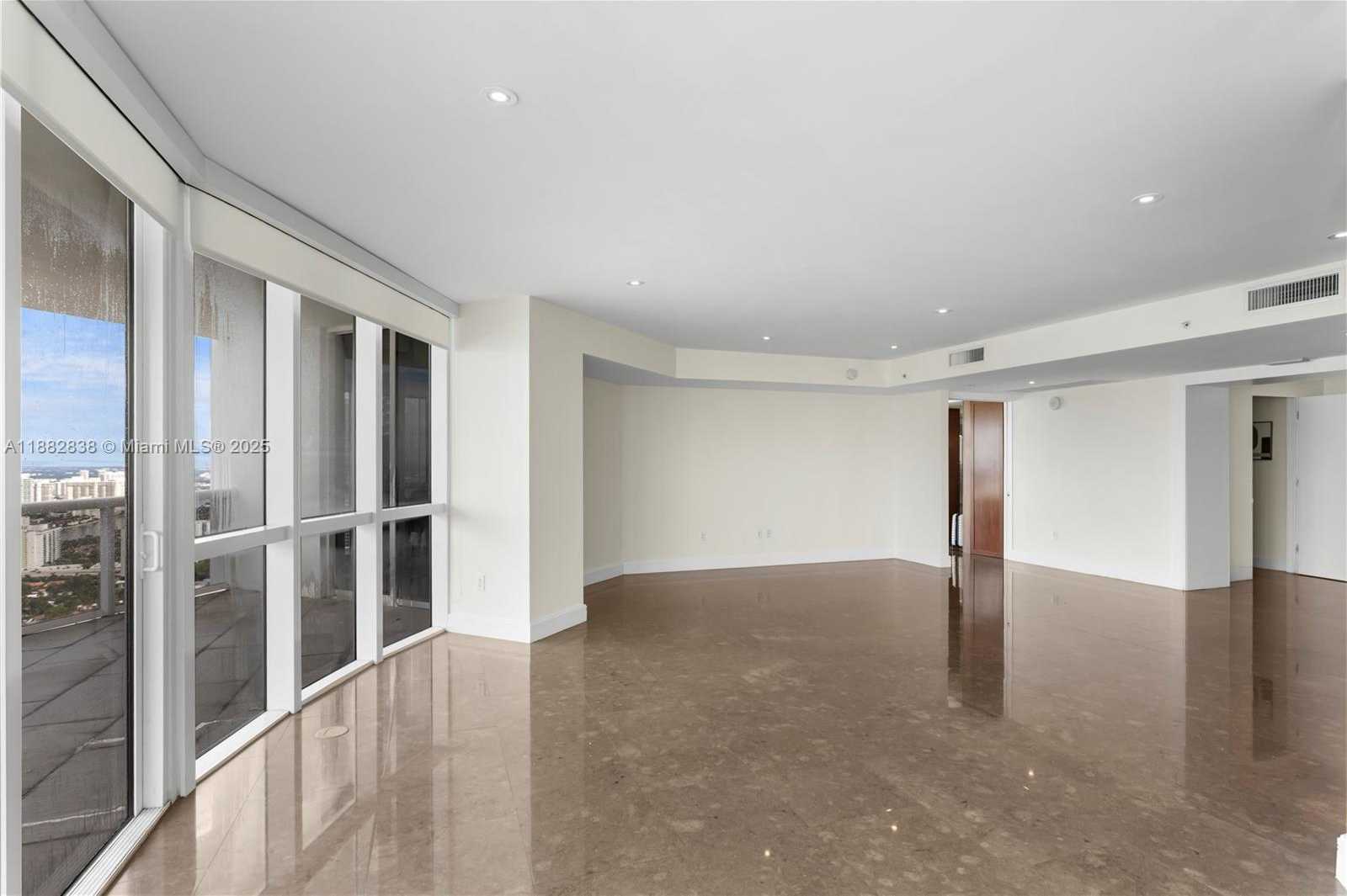 Small Image of 18201 COLLINS AVE #5301, Sunny Isles Beach Number 9