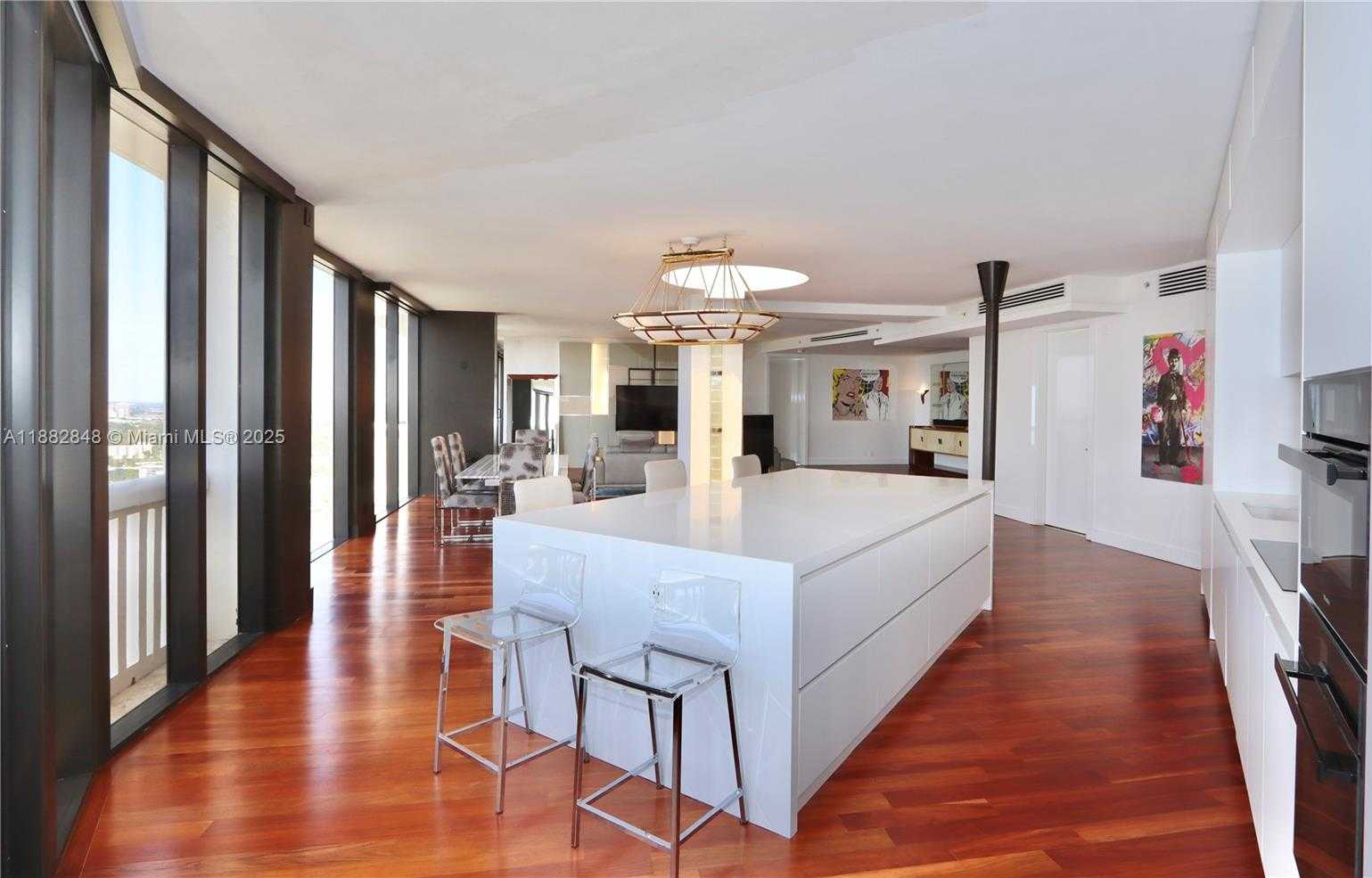 Small Image of 1000 ISLAND BLVD #PH2, Aventura Number 10