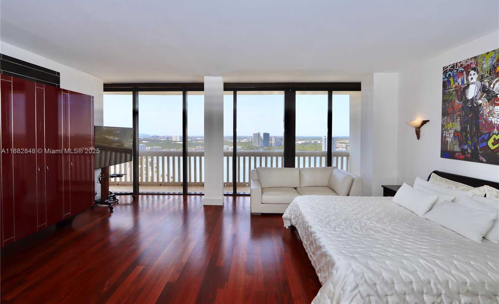 Small Image of 1000 ISLAND BLVD #PH2, Aventura Number 17