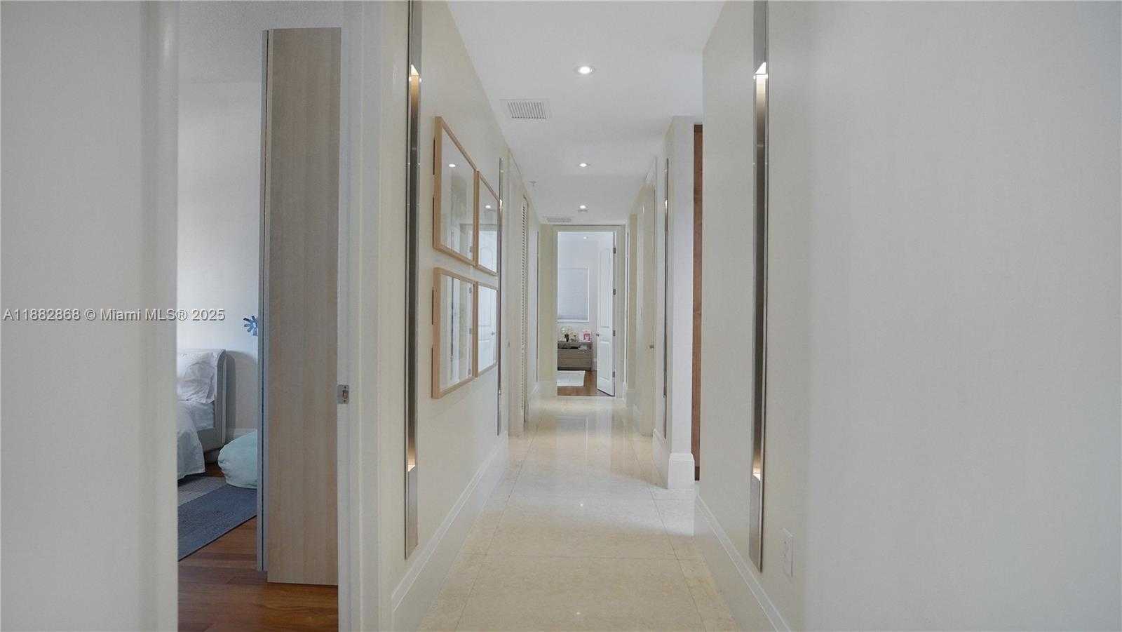 Small Image of 642 VALENCIA AVE #207, Coral Gables Number 10