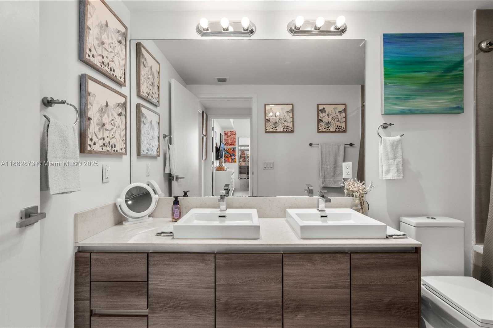 Small Image of 1080 BRICKELL AVE #2503, Miami Number 16