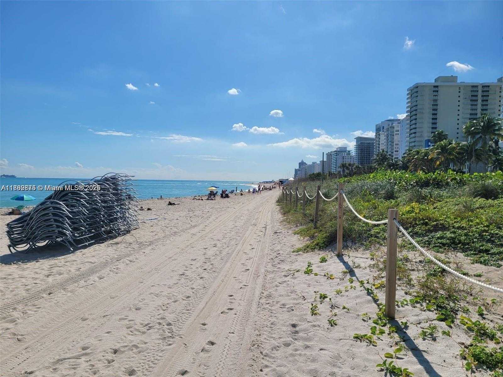 Small Image of 6345 COLLINS AVE #442, Miami Beach Number 21