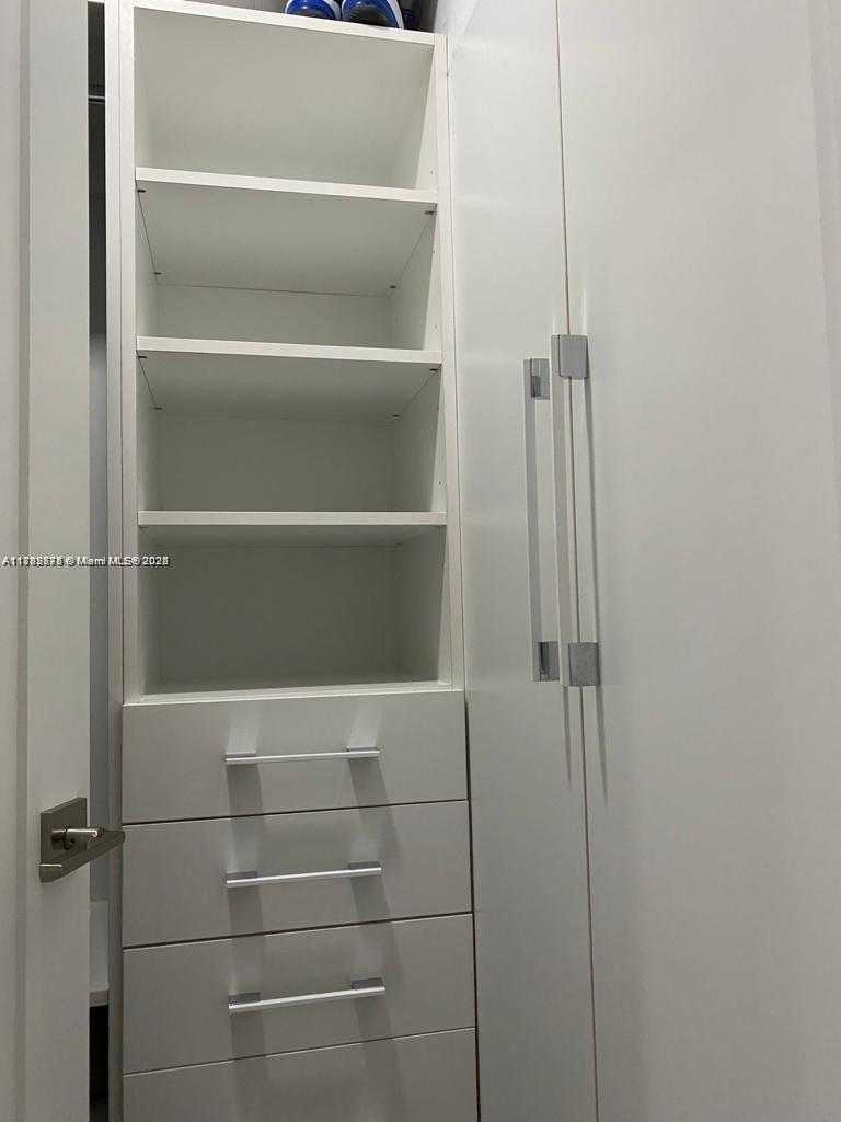 Small Image of 6345 COLLINS AVE #442, Miami Beach Number 29