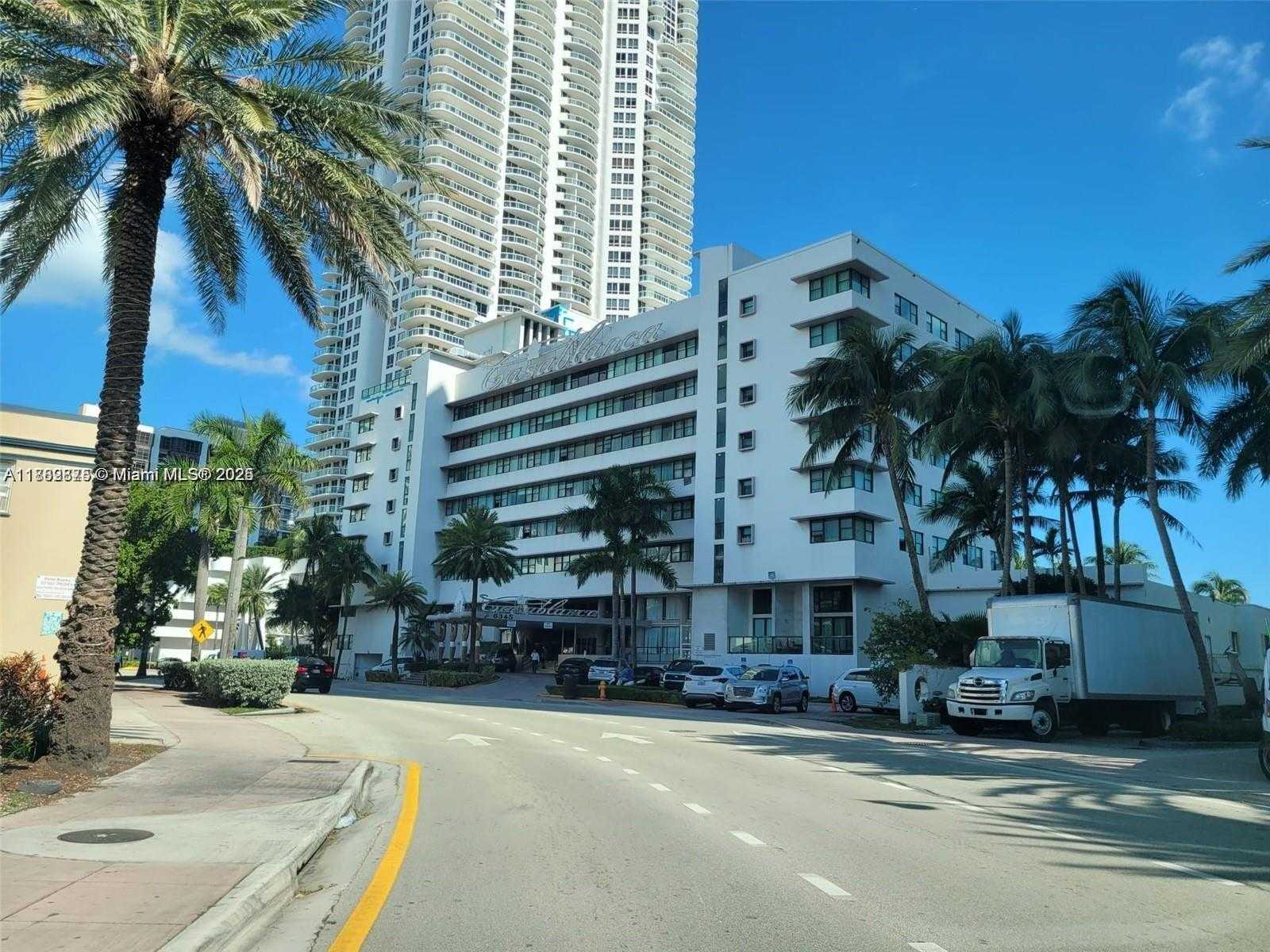 Small Image of 6345 COLLINS AVE #442, Miami Beach Number 31
