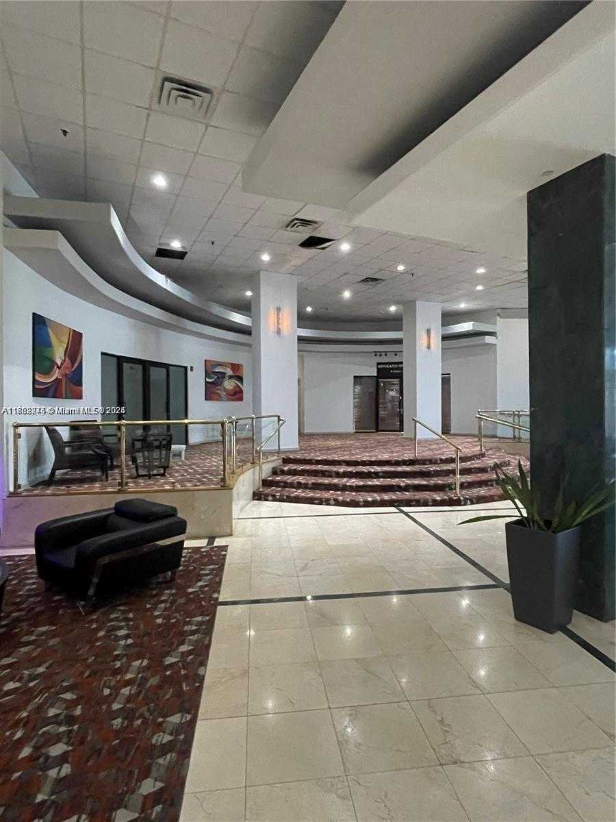 Small Image of 6345 COLLINS AVE #442, Miami Beach Number 43