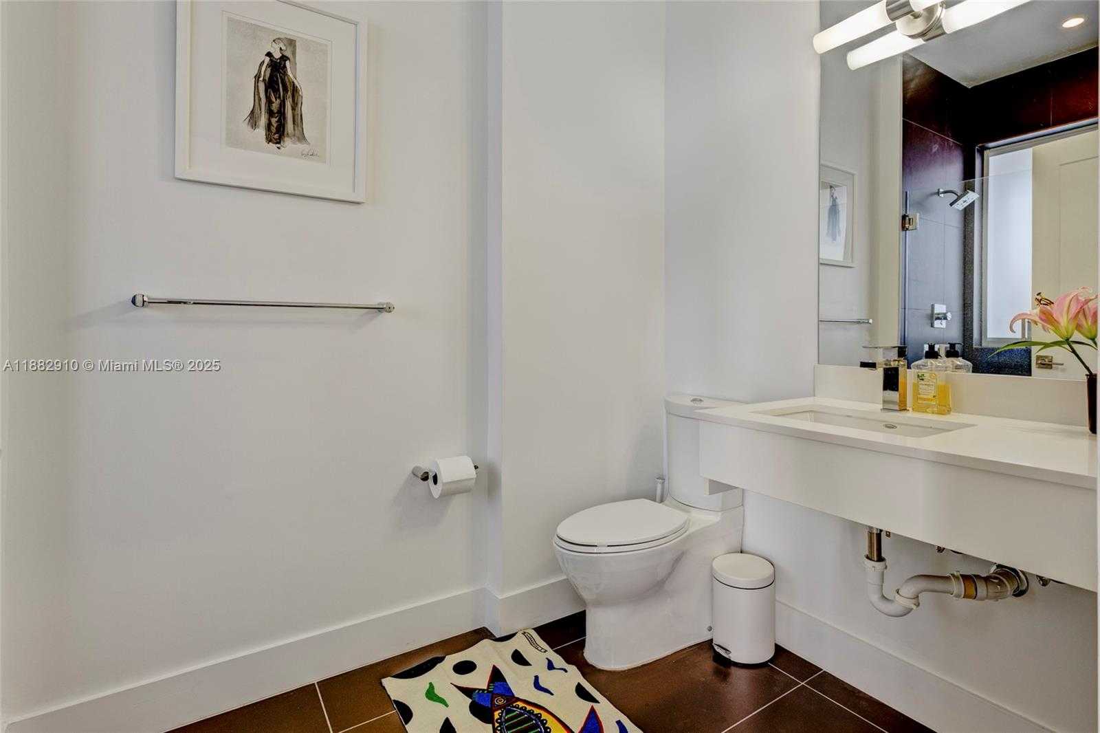 Small Image of 89 NORTH SHORE DR, Miami Beach Number 20