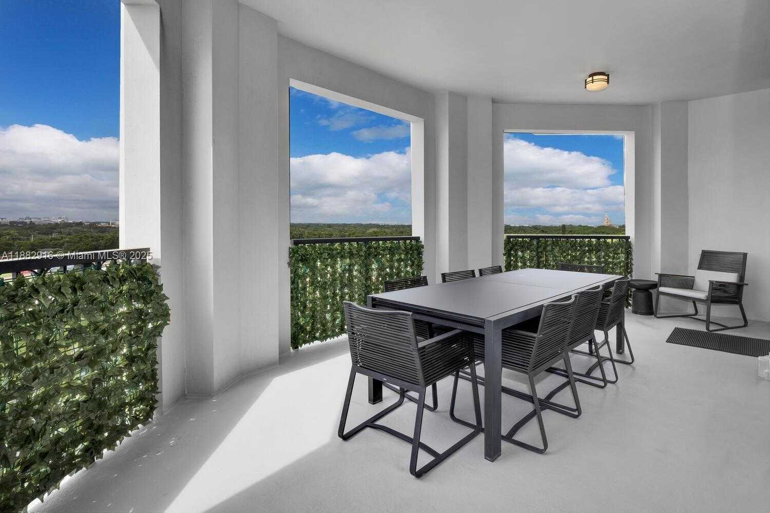 Small Image of 301 ALTARA AVE #LPH914, Coral Gables Number 11