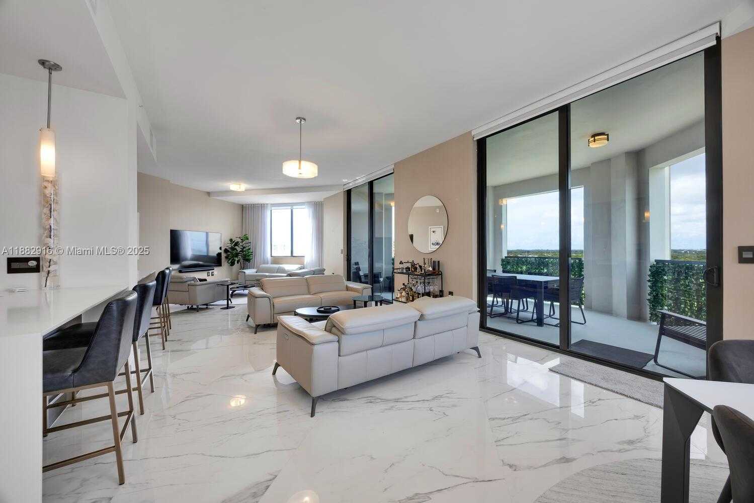 Small Image of 301 ALTARA AVE #LPH914, Coral Gables Number 15