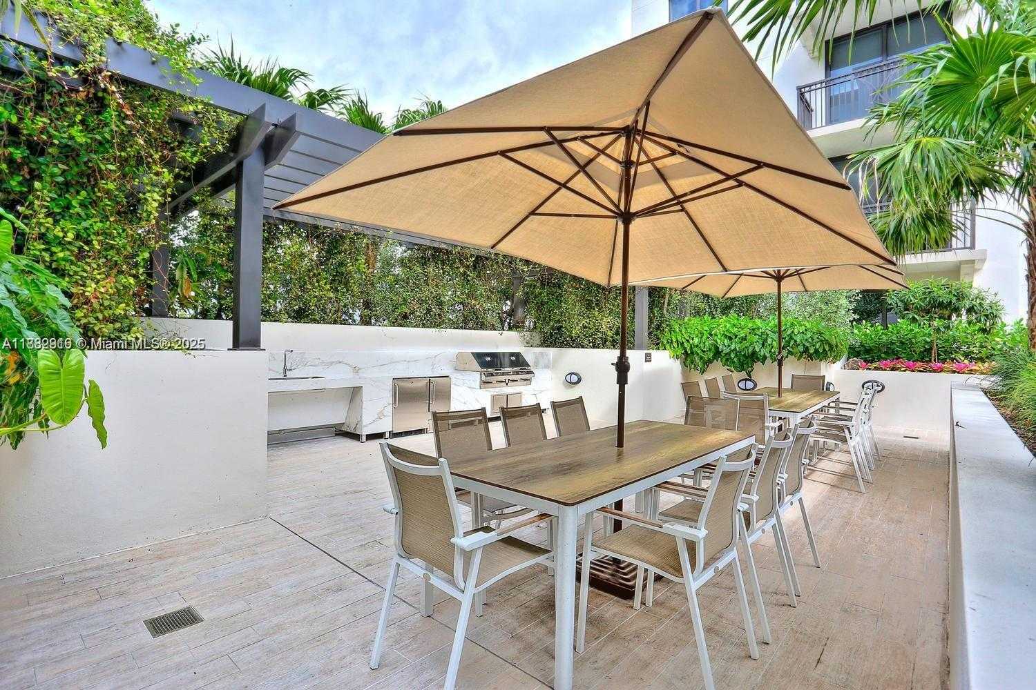 Small Image of 301 ALTARA AVE #LPH914, Coral Gables Number 48