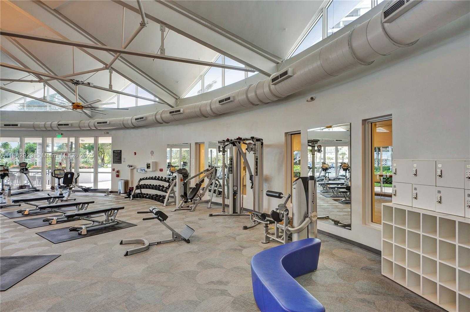 Small Image of 2500 PARKVIEW DR #808, Hallandale Beach Number 35