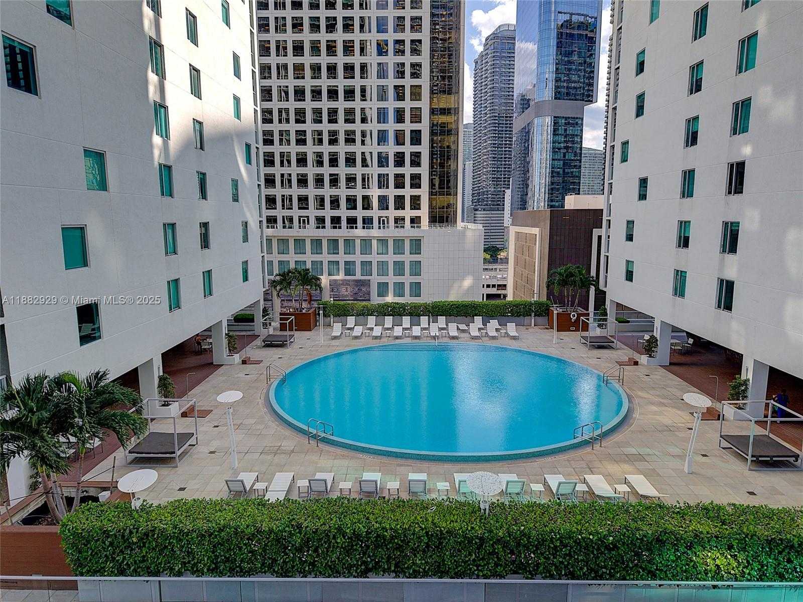 Small Image of 500 BRICKELL AVE #1701, Miami Number 35