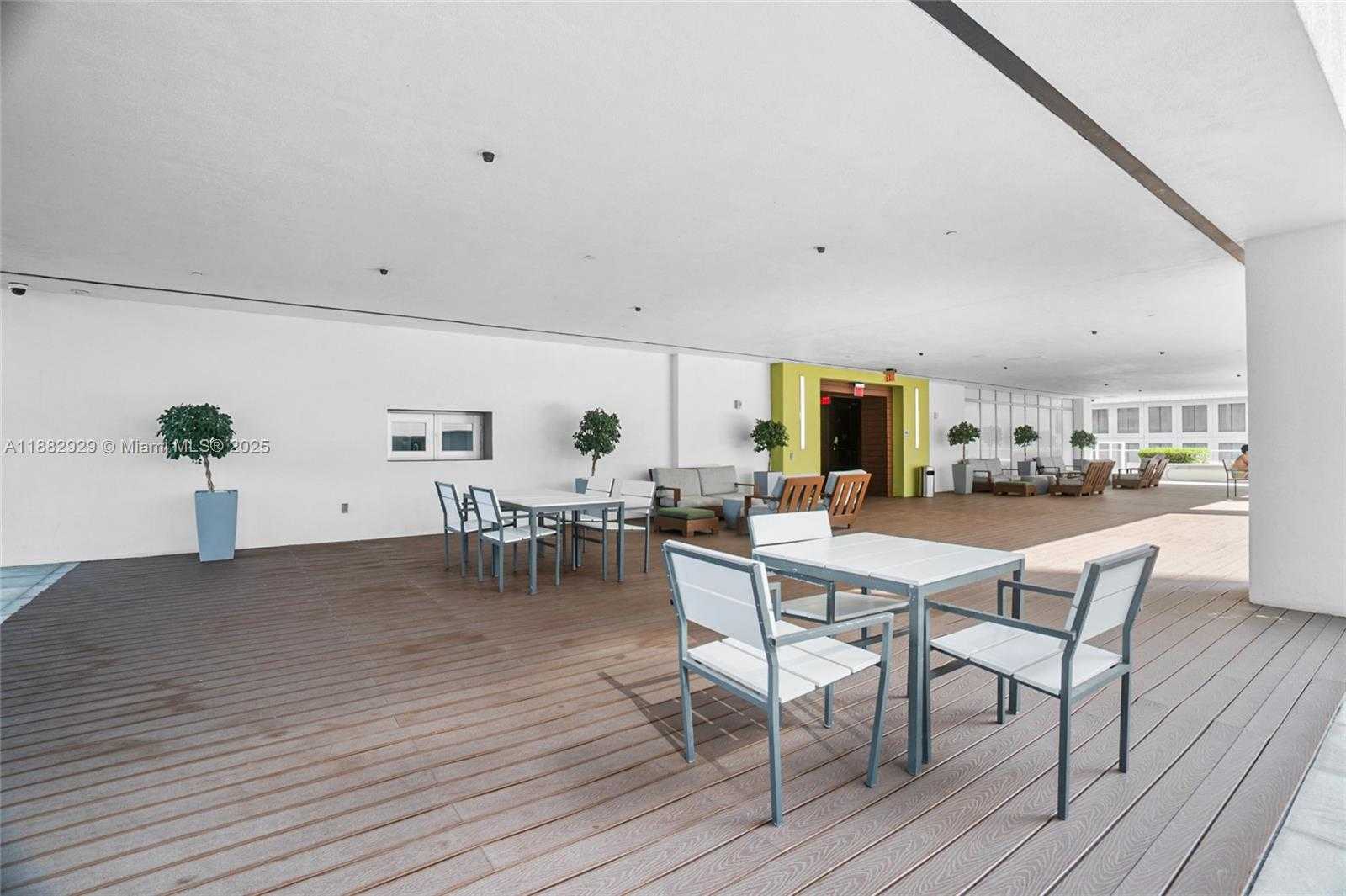 Small Image of 500 BRICKELL AVE #1701, Miami Number 44