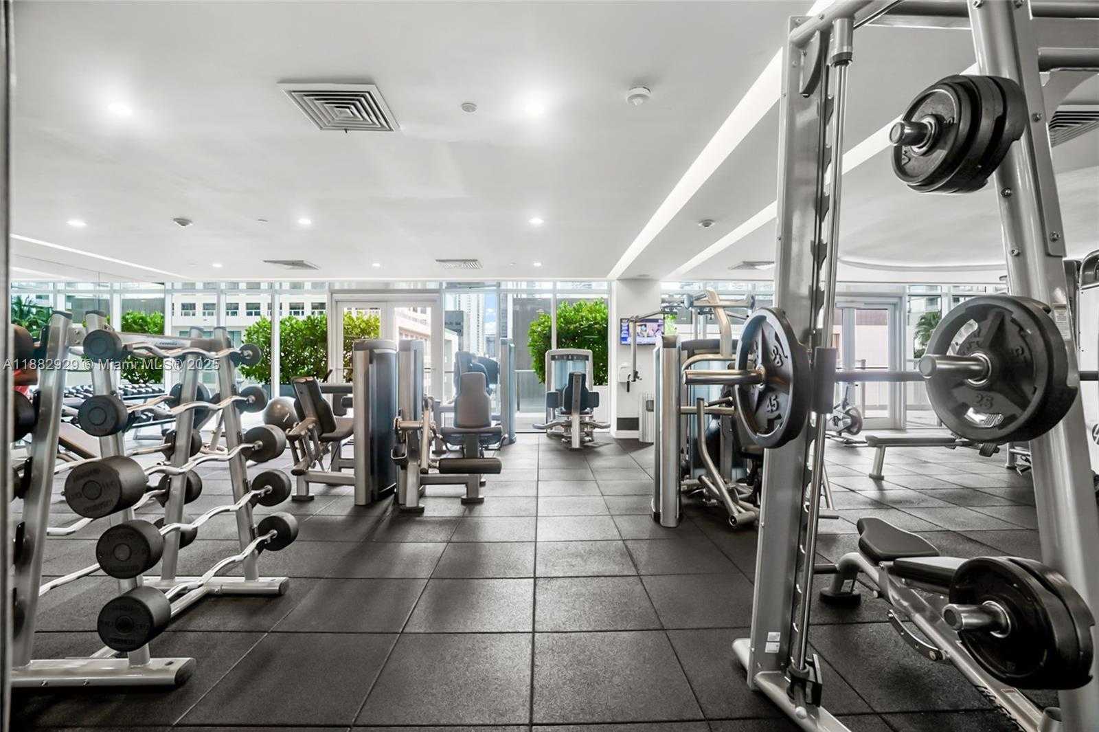 Small Image of 500 BRICKELL AVE #1701, Miami Number 48