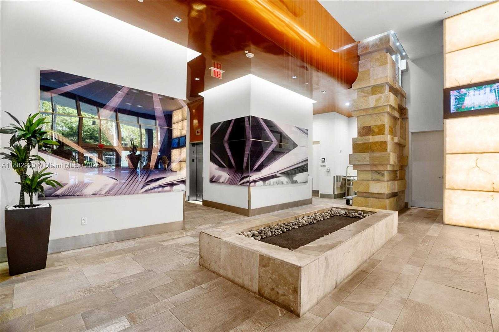 Small Image of 500 BRICKELL AVE #1701, Miami Number 51