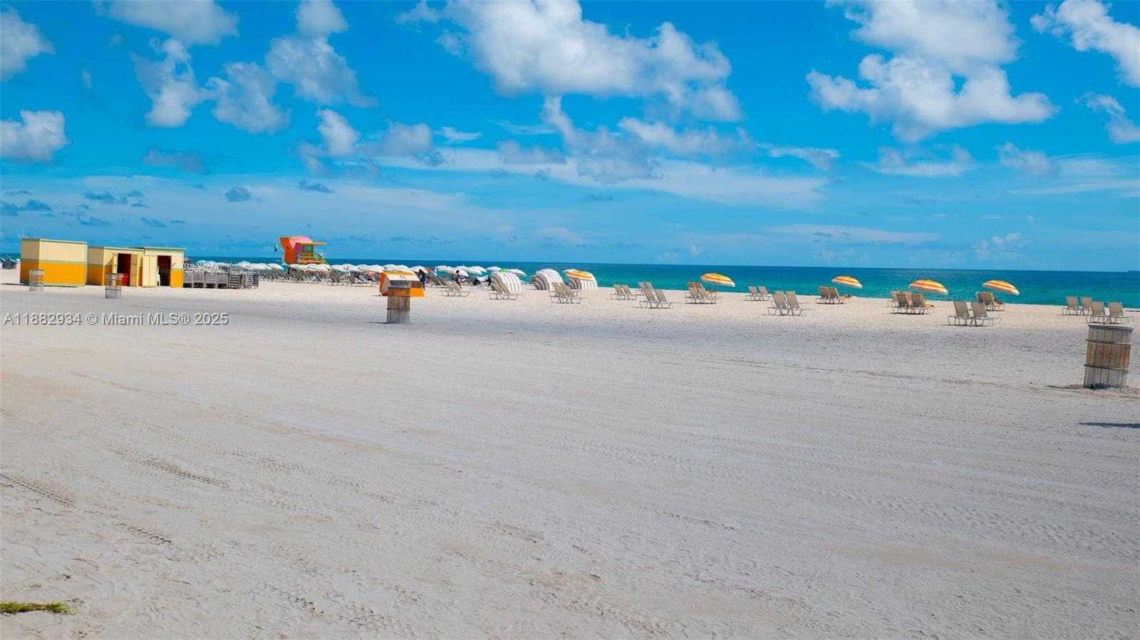 Small Image of 1455 OCEAN DR #811, Miami Beach Number 22