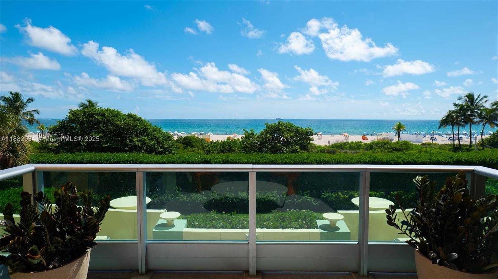 Small Image of 1455 OCEAN DR #811, Miami Beach Number 32