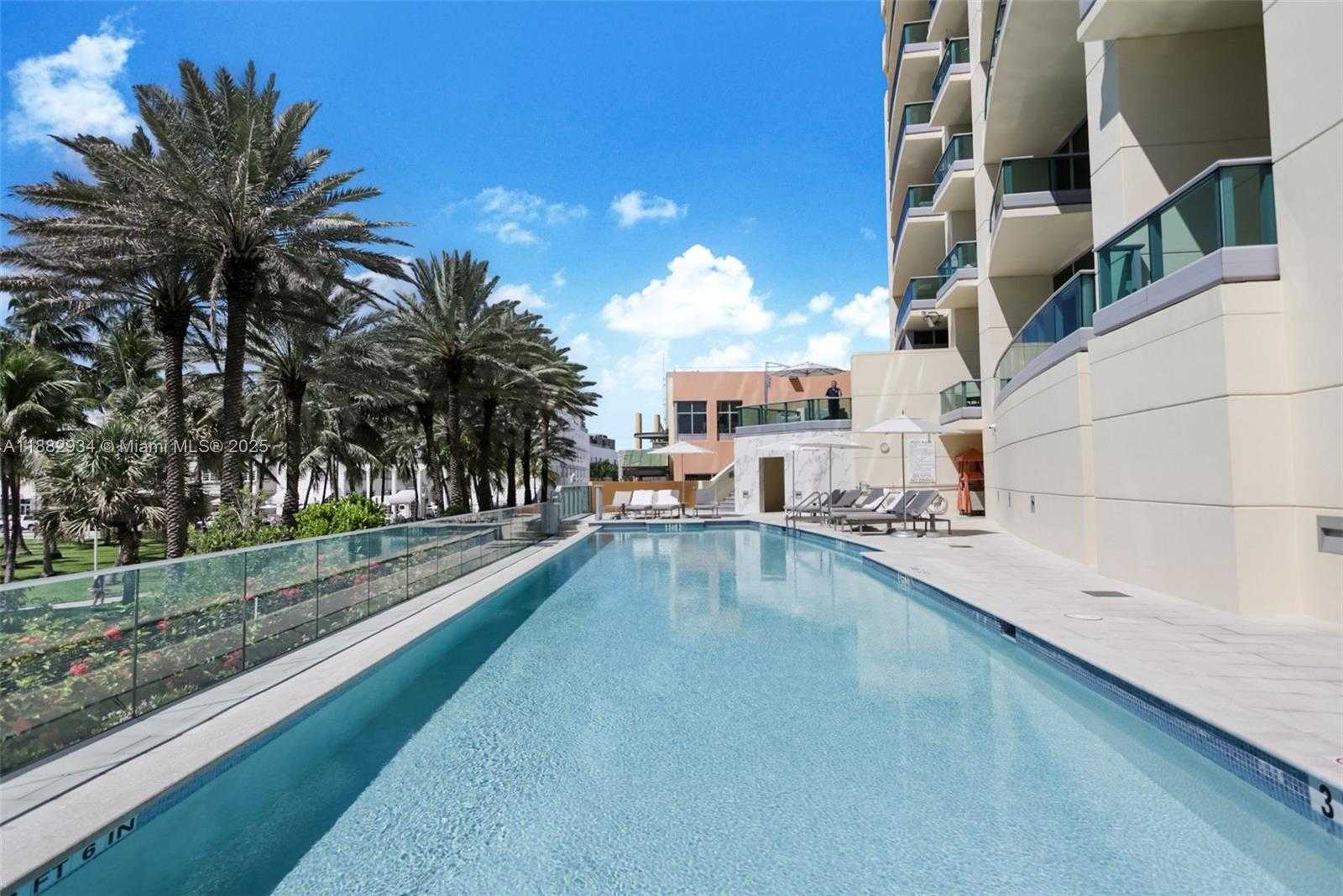 Small Image of 1455 OCEAN DR #811, Miami Beach Number 38