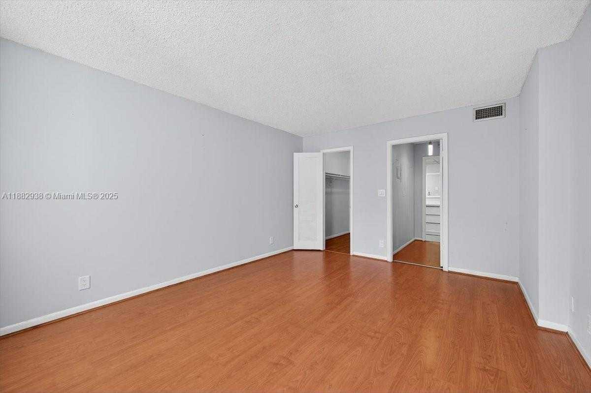 Small Image of 1000 NORTH EAST 12TH AVE #304, Hallandale Beach Number 11