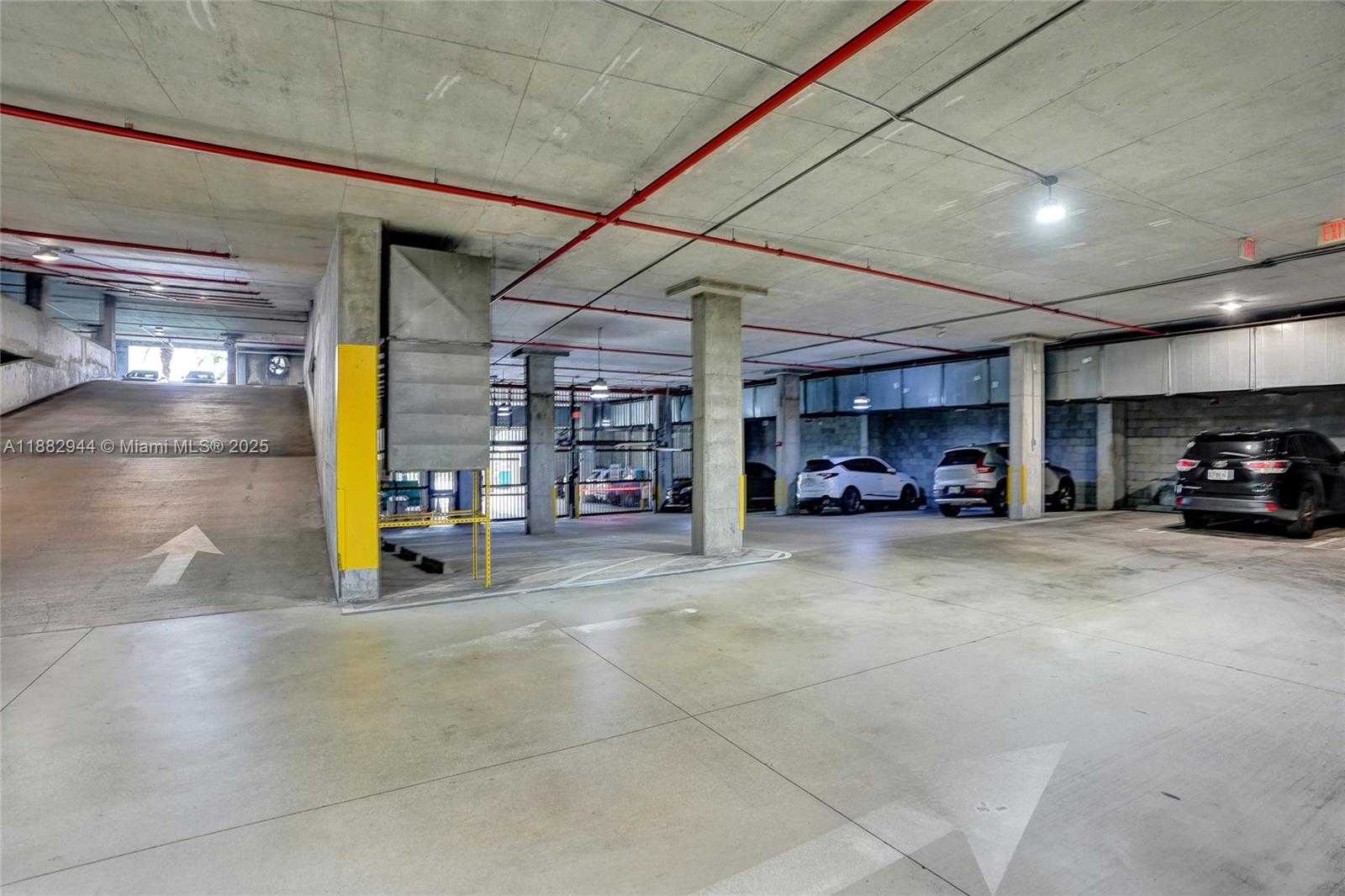 Small Image of 550 OKEECHOBEE BLVD #118, West Palm Beach Number 23