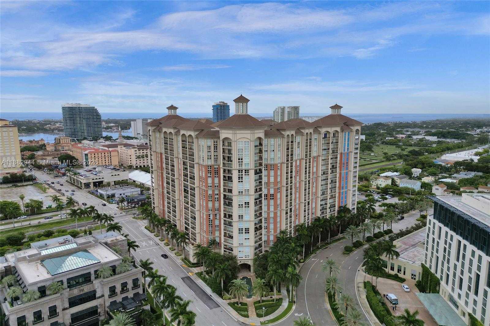 Small Image of 550 OKEECHOBEE BLVD #118, West Palm Beach Number 35