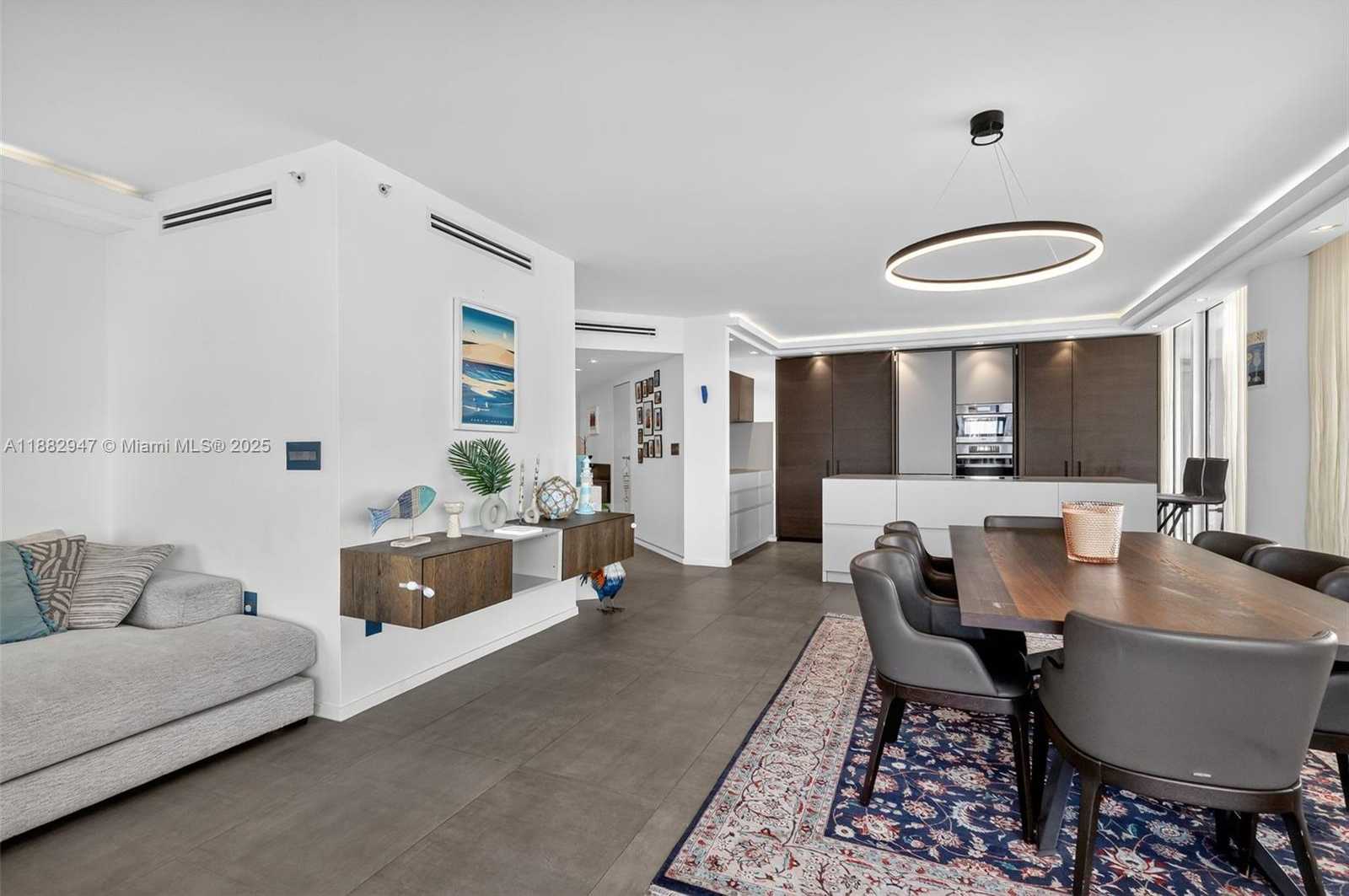 Small Image of 3000 ISLAND BLVD #906, Aventura Number 18