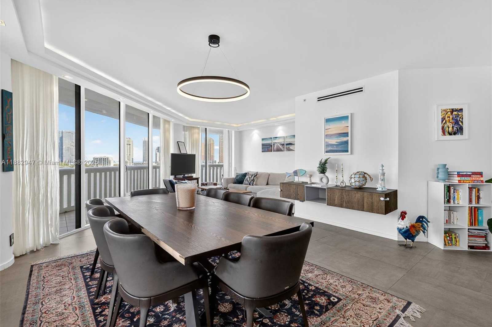 Small Image of 3000 ISLAND BLVD #906, Aventura Number 8