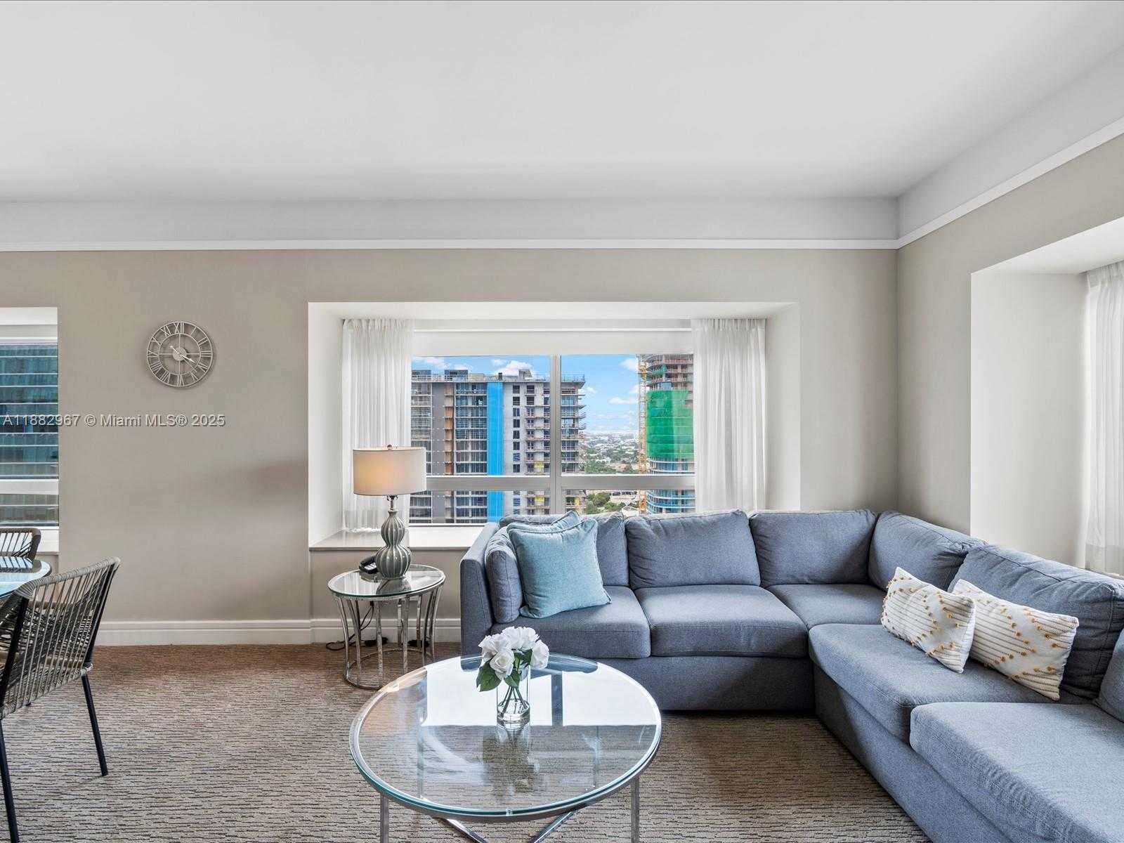 Small Image of 1435 BRICKELL AVE #3212, Miami Number 12