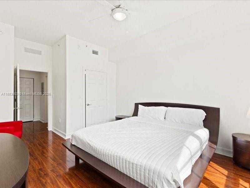 Small Image of 3001 NORTH EAST 185TH ST #121, Aventura Number 23