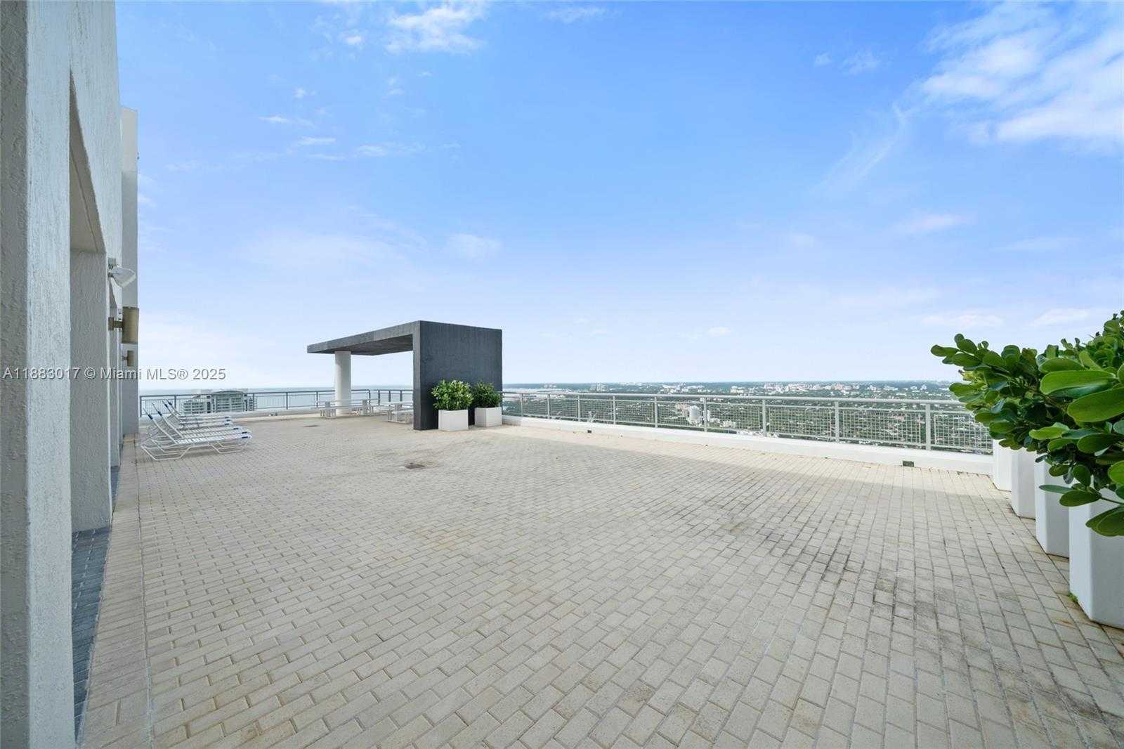 Small Image of 60 SOUTH WEST 13TH ST #4008, Miami Number 21