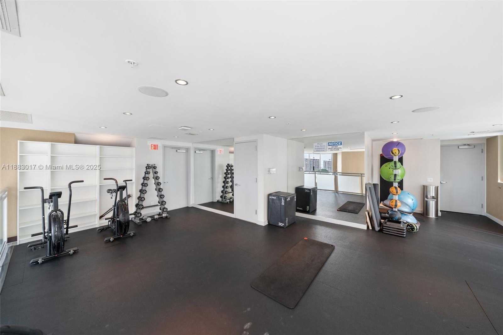 Small Image of 60 SOUTH WEST 13TH ST #4008, Miami Number 29