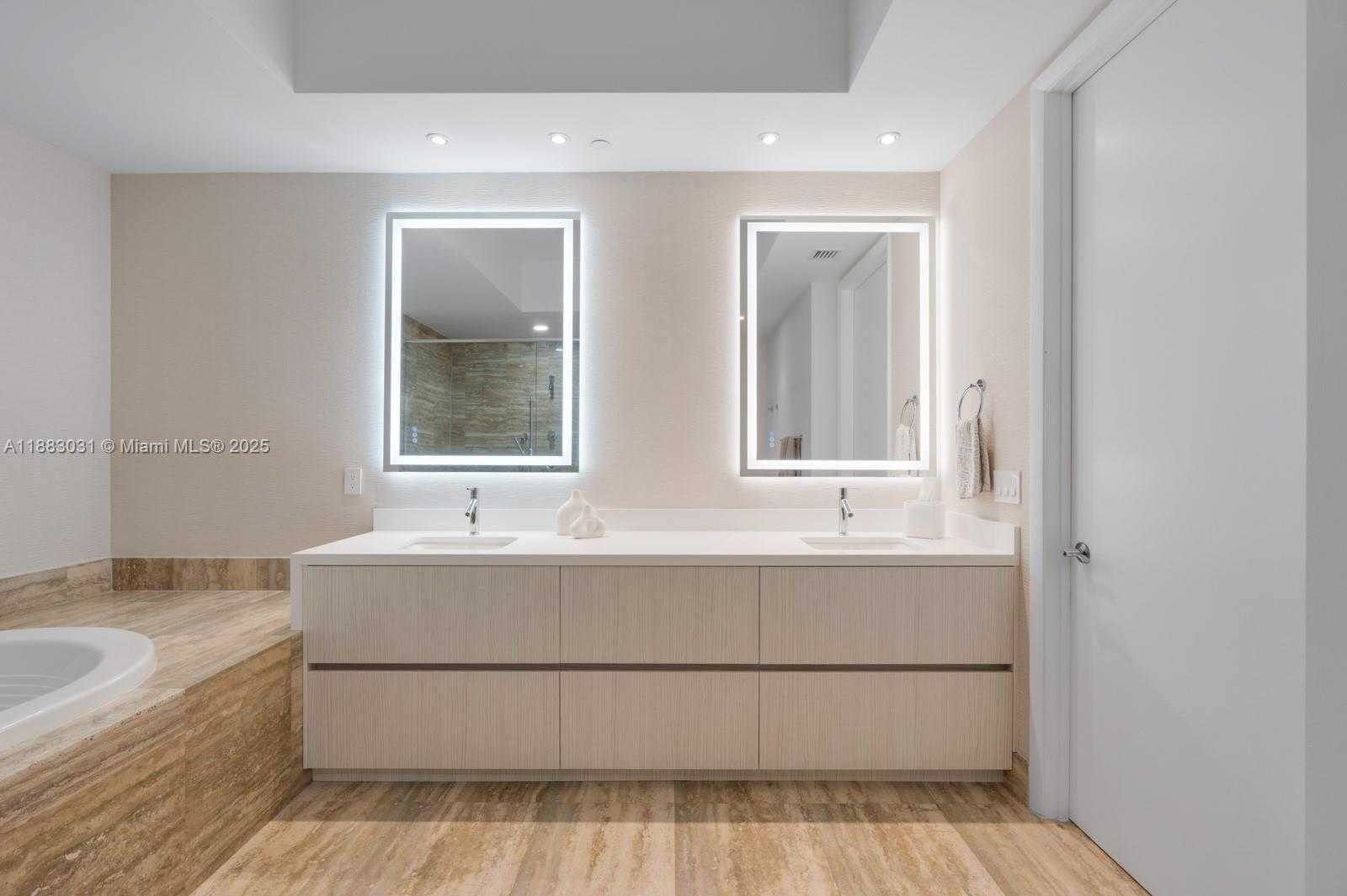 Small Image of 15811 COLLINS AVE #2907, Sunny Isles Beach Number 17