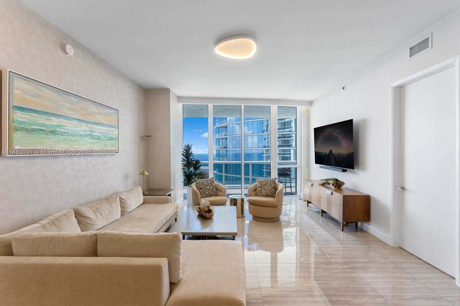 Small Image of 15811 COLLINS AVE #2907, Sunny Isles Beach Number 4