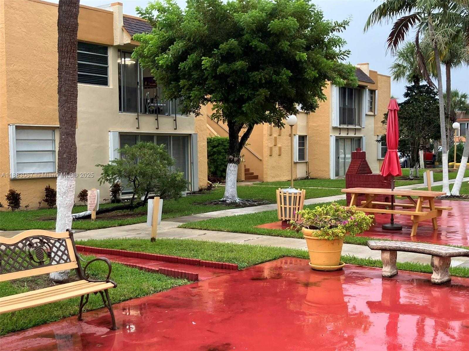 Small Image of 9311 SOUTH WEST 4TH ST #104B, Miami Number 17