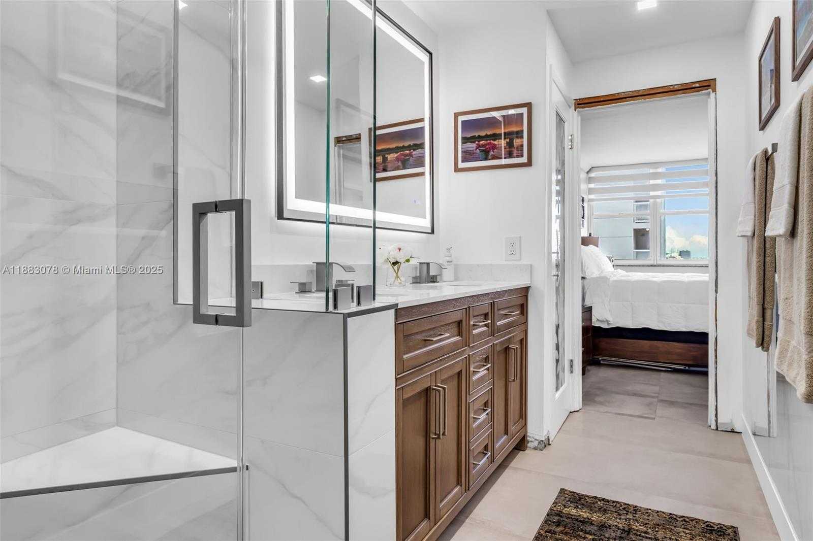 Small Image of 5838 COLLINS AVE #6H, Miami Beach Number 16